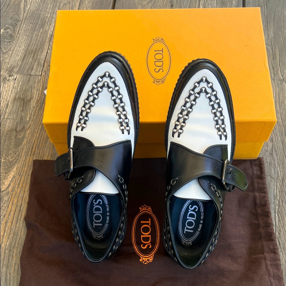 Tod's Black and White Women’s Loafers —37
